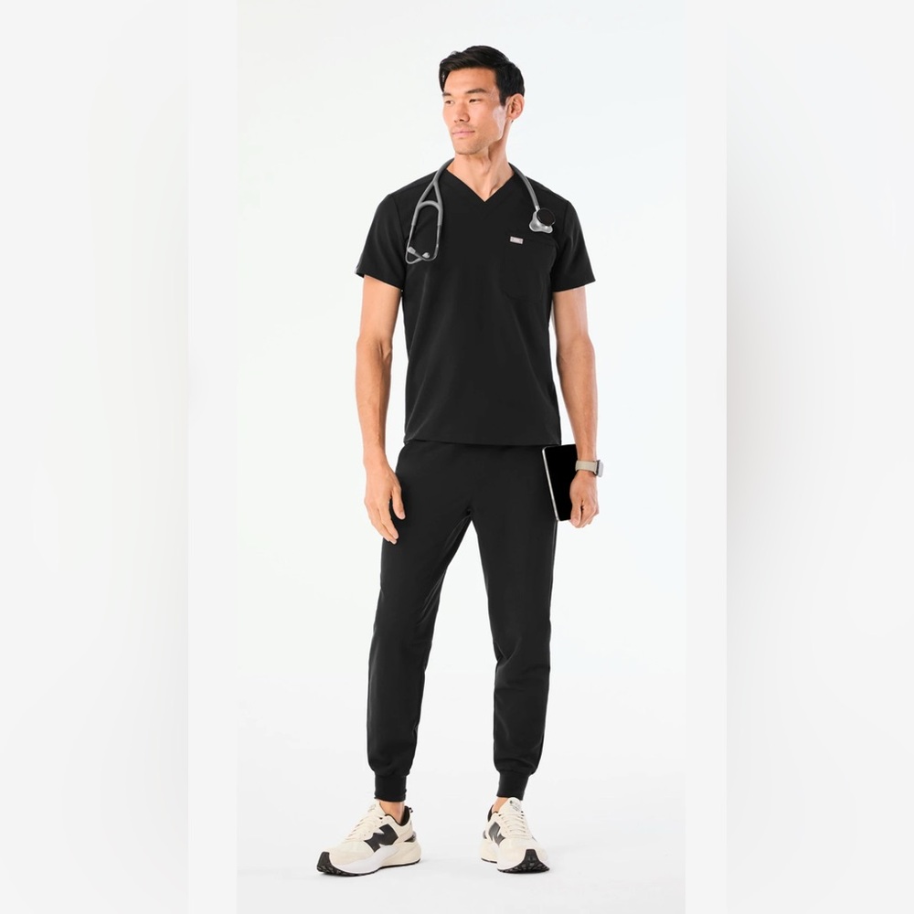 Figs Men’s Scrub Set